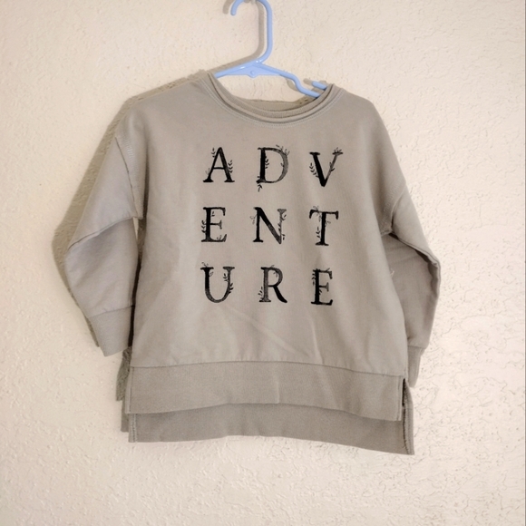 Rylee and Cru Adventure Sweatshirt - Picture 1 of 5
